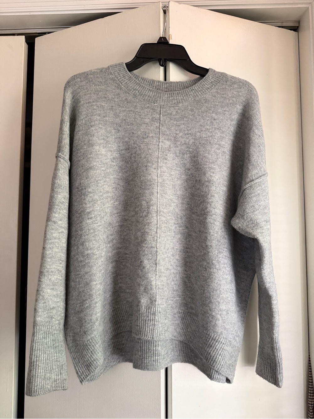 Vince Camuto Light Gray Crewneck Women's Sweater